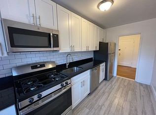 42-36 201st St #C3, Bayside, NY 11361