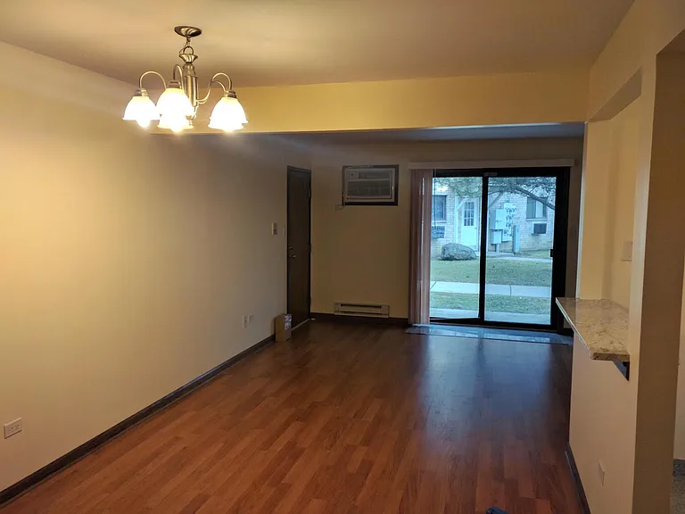 448 E Osage Ln — Photo 12