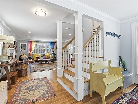 3rd image of 103 Nagog Hill Rd