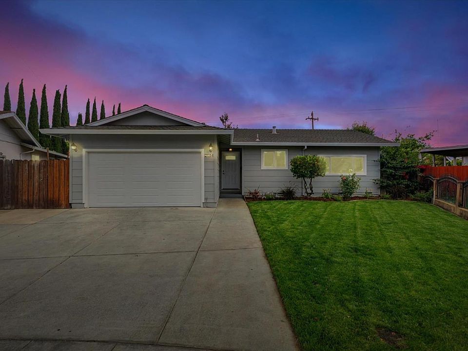 1st image of 2054 Amberwood Ct