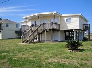 22802 Cuadro St, Galveston, TX 77554