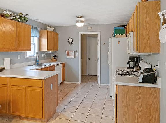 3rd image of 7263 Mullinshire Way