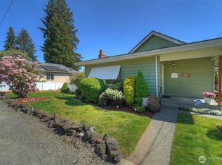 1112 N Cambrian Ave, Bremerton, WA 98312