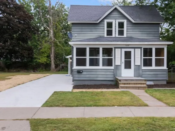 524 S Dakota Ave, New Richmond, WI 54017