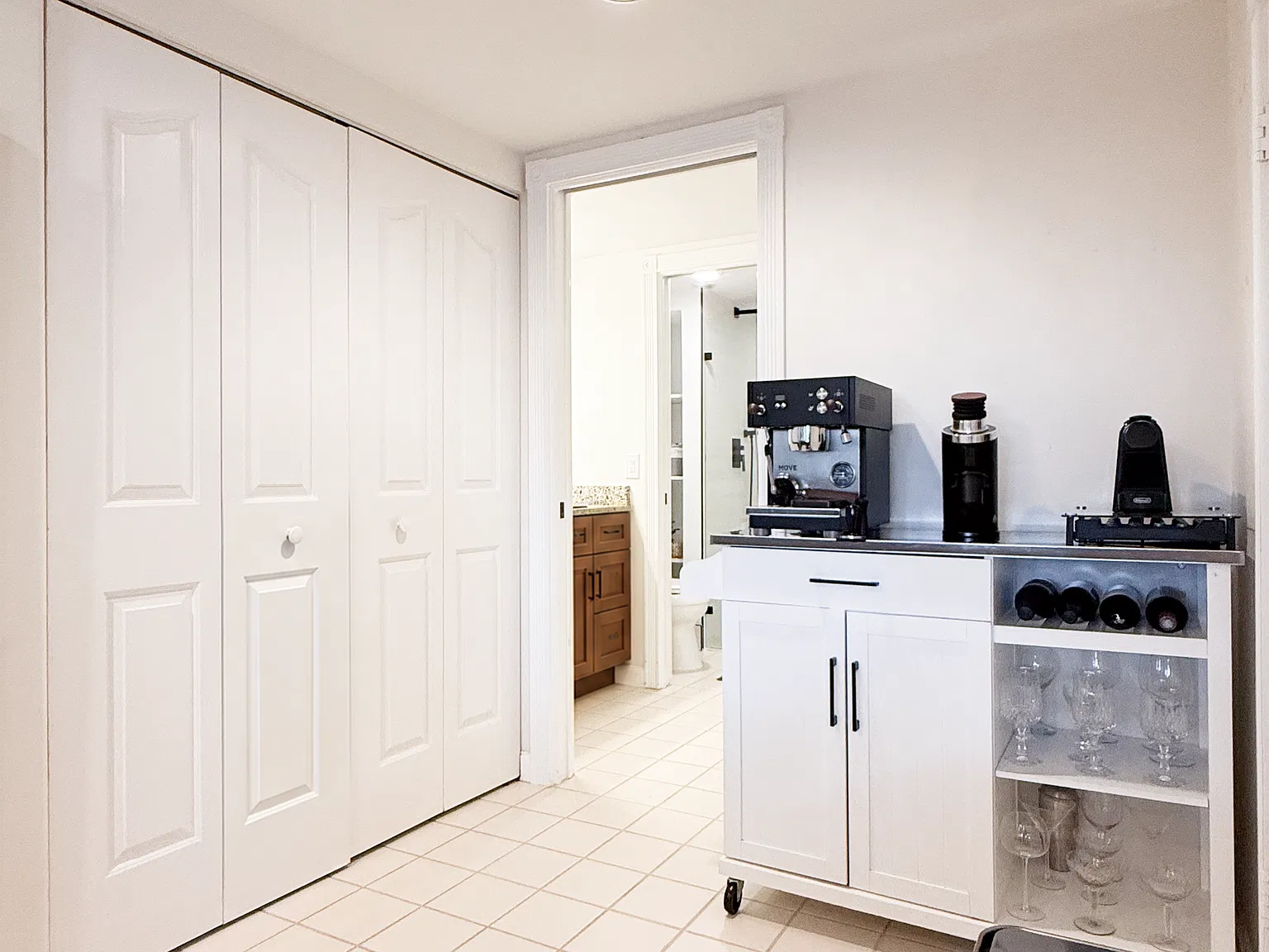 3 bed, 1342 sqft, $2,950 — Photo 4