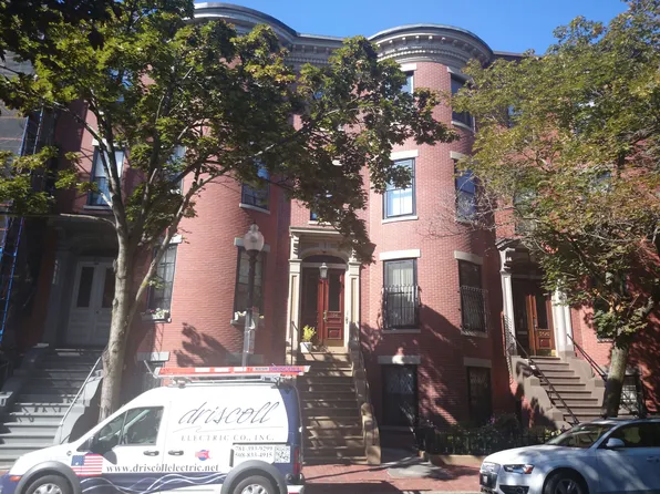 104 Pembroke St #3, Boston, MA 02118