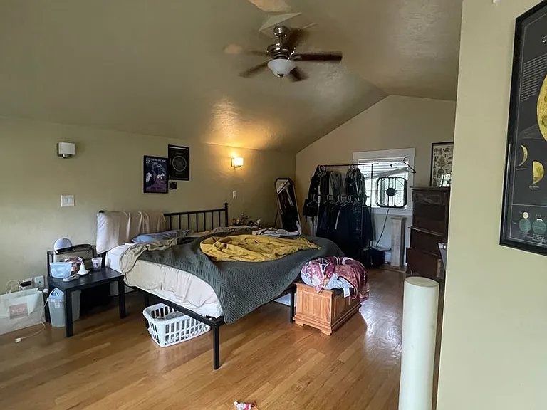 129 N Sherwood St — Photo 9