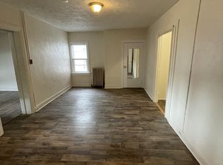 226 Lincoln Way W #2, Chambersburg, PA 17201