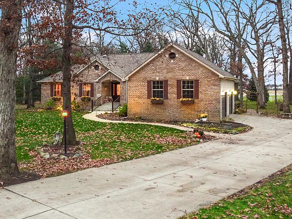 5th image of 216 Kellerwood Ct