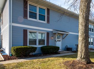 5348 Crescent Ln APT C, Oak Forest, IL 60452
