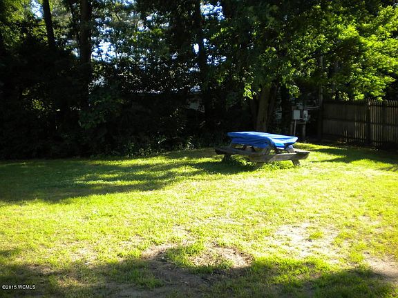 3rd image of 14 Indiana Ave