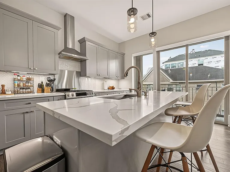 1810 Branard St #B — Photo 10