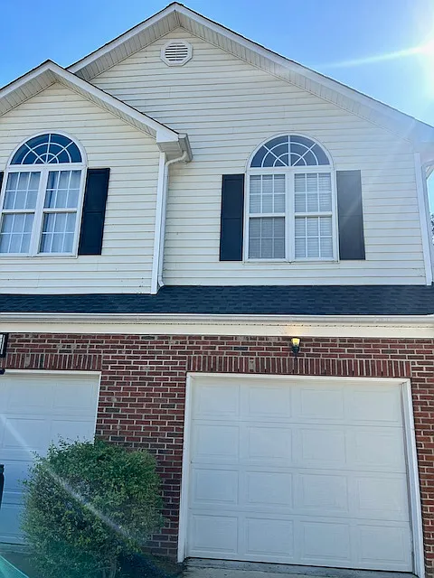 2113 Thornblade Dr