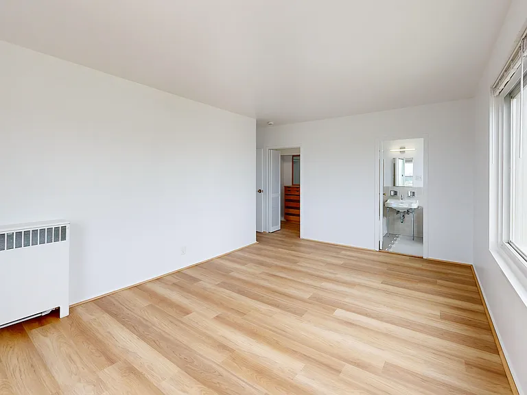 Parkmerced Apartments — Photo 102