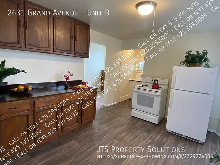 2631 Grand Ave #B — Photo 13