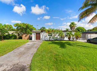 5581 Calico Rd, West Palm Beach, FL 33415
