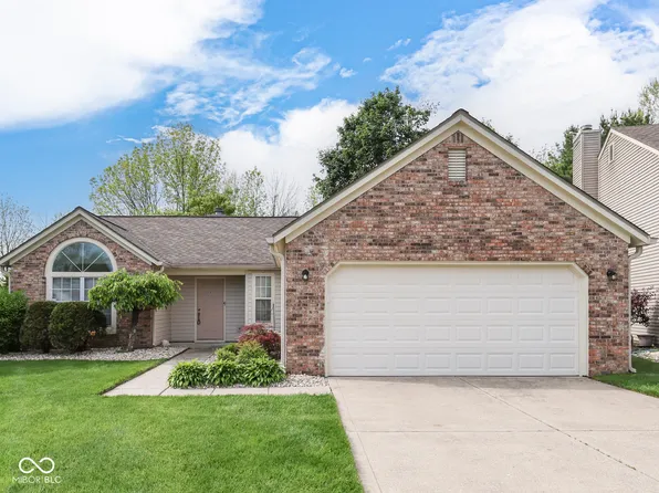 525 Buffalo Run Dr, Indianapolis, IN 46227