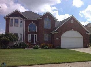 29111 Rachid Ln, Chesterfield, MI 48047