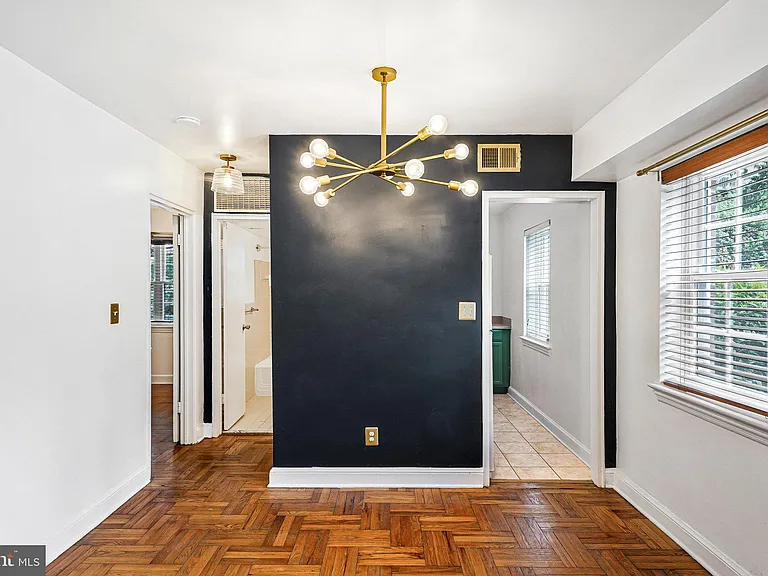 1301 N Ode St #115 — Photo 7