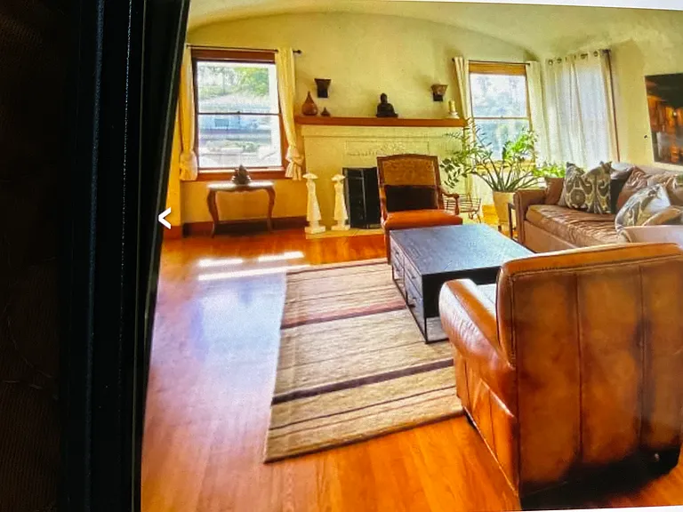 4406 Santa Monica Ave — Photo 4