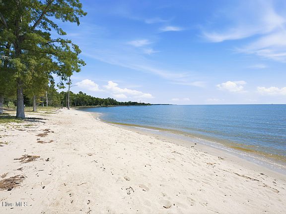 5th image of 279 Wiggins Point Road