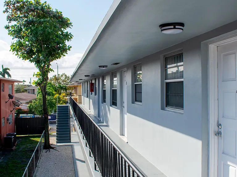 Tito Apartments — Photo 1