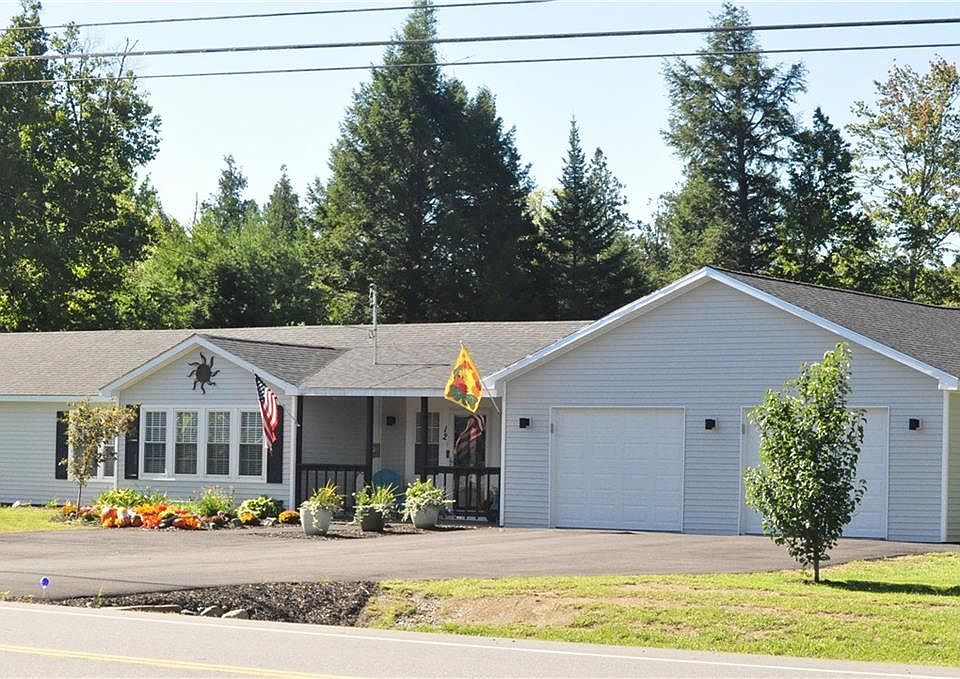 12 Main Rd, Brownville, ME 04414 MLS 1558041 Zillow