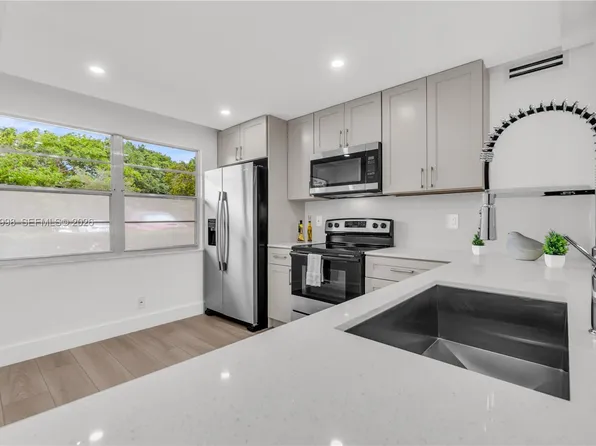 2305 Lucaya Ln APT H1, Coconut Creek, FL 33066