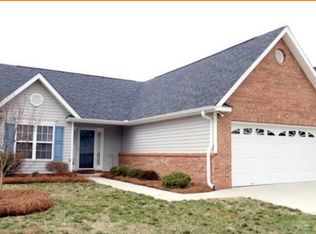 5711 Creek Bed Ln, High Point, NC 27265