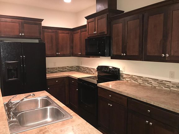 3rd image of 311 NE 52nd St