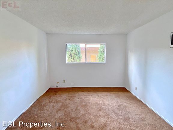5th image of 6155 Fulton Ave APT 206