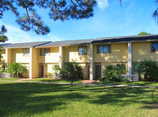 22701 Watersedge Blvd APT 16, Land O Lakes, FL 34639