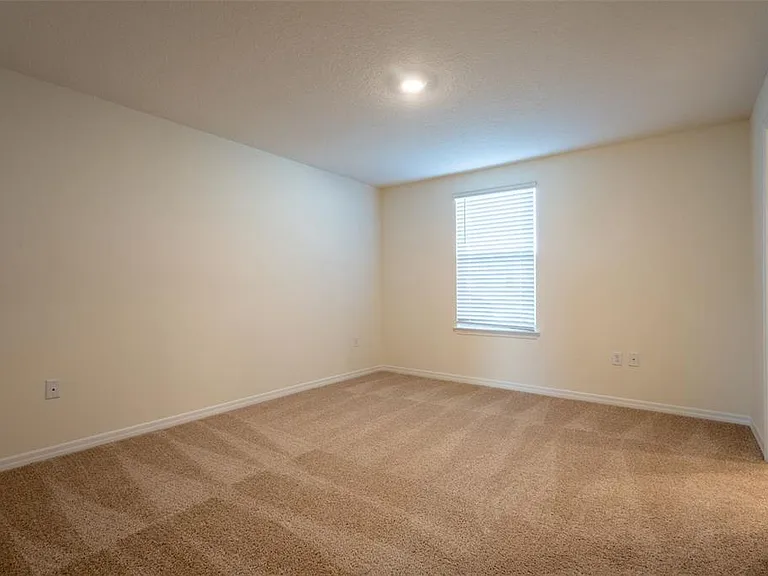 13453 Sagestone Dr — Photo 16