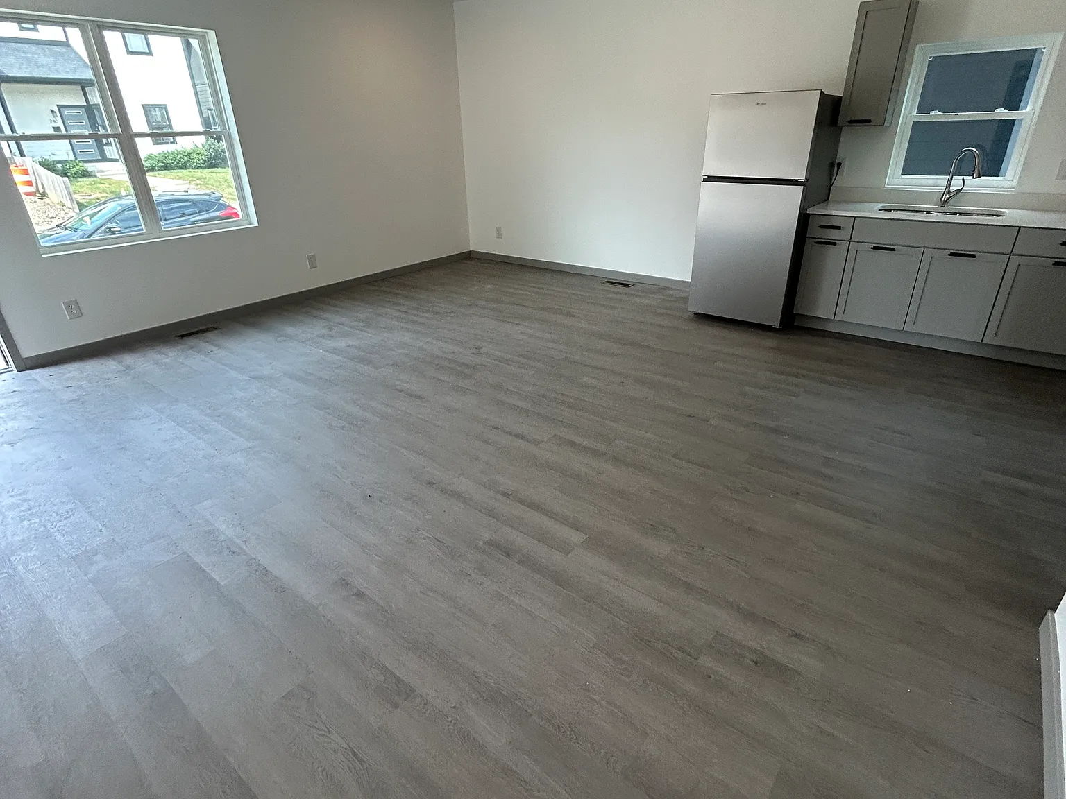 3 bed, $2,000 — Photo 4