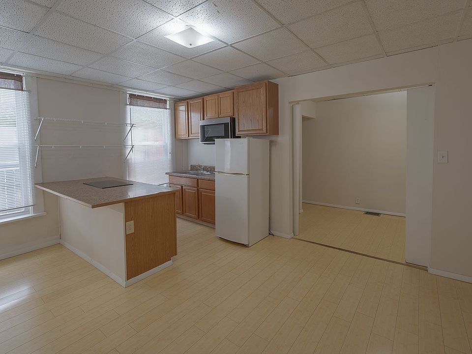 1st image of 1456 Neil Ave APT 2D