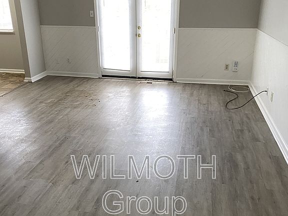 3rd image of 5374 Traditions Dr