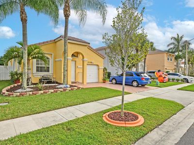 15120 NW 6th Ct, Pembroke Pines, FL, 33028