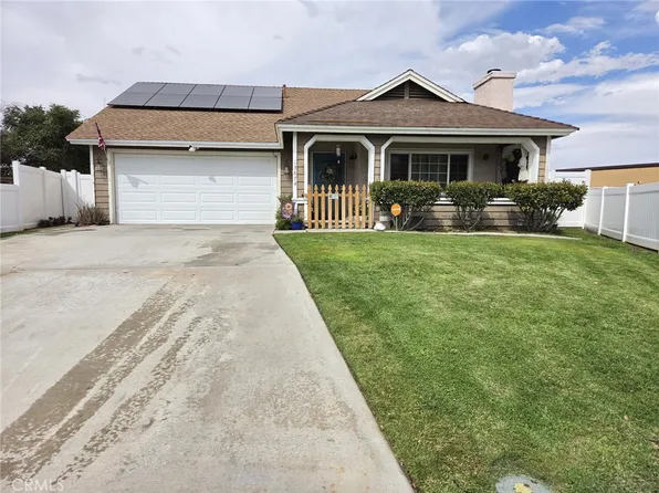 13674 Agate Cir, Victorville, CA 92392
