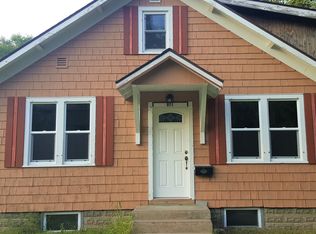 811 Monroe St N, Hudson, WI 54016