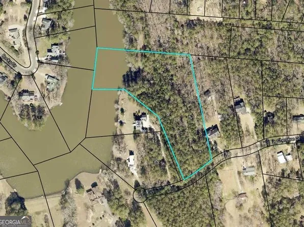 20 Cherokee Dr NE, White, GA 30184