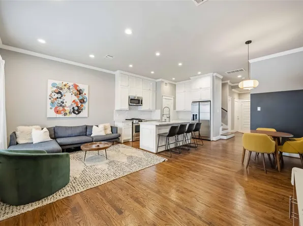 1006 Enid St #B, Houston, TX 77009