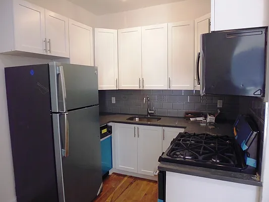 Rented by Sam Management Group, LLC | media 20