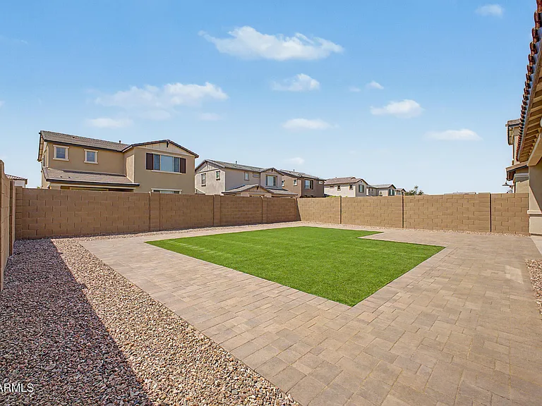 21505 E Sparrow Dr — Photo 43