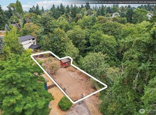 3000 SW 110th St, Seattle, WA 98146