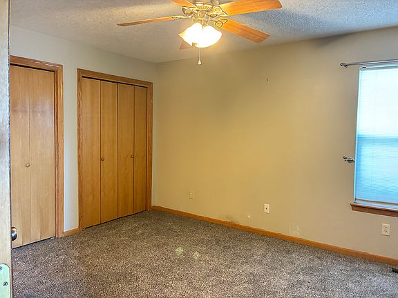 5th image of 5122 N Blackhawk St
