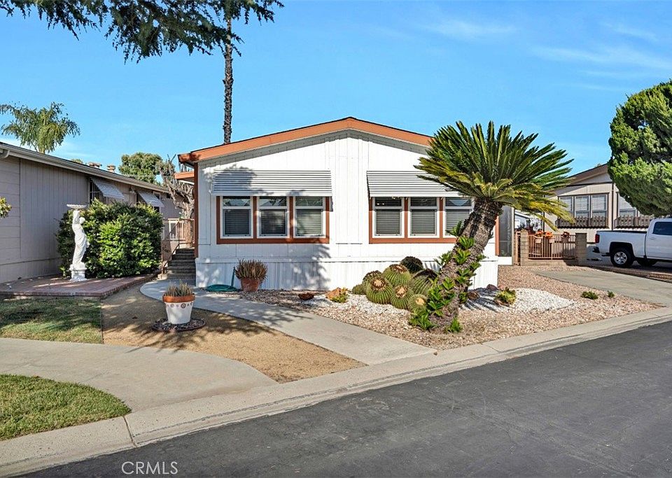 1st image of 1275 Bishop Dr