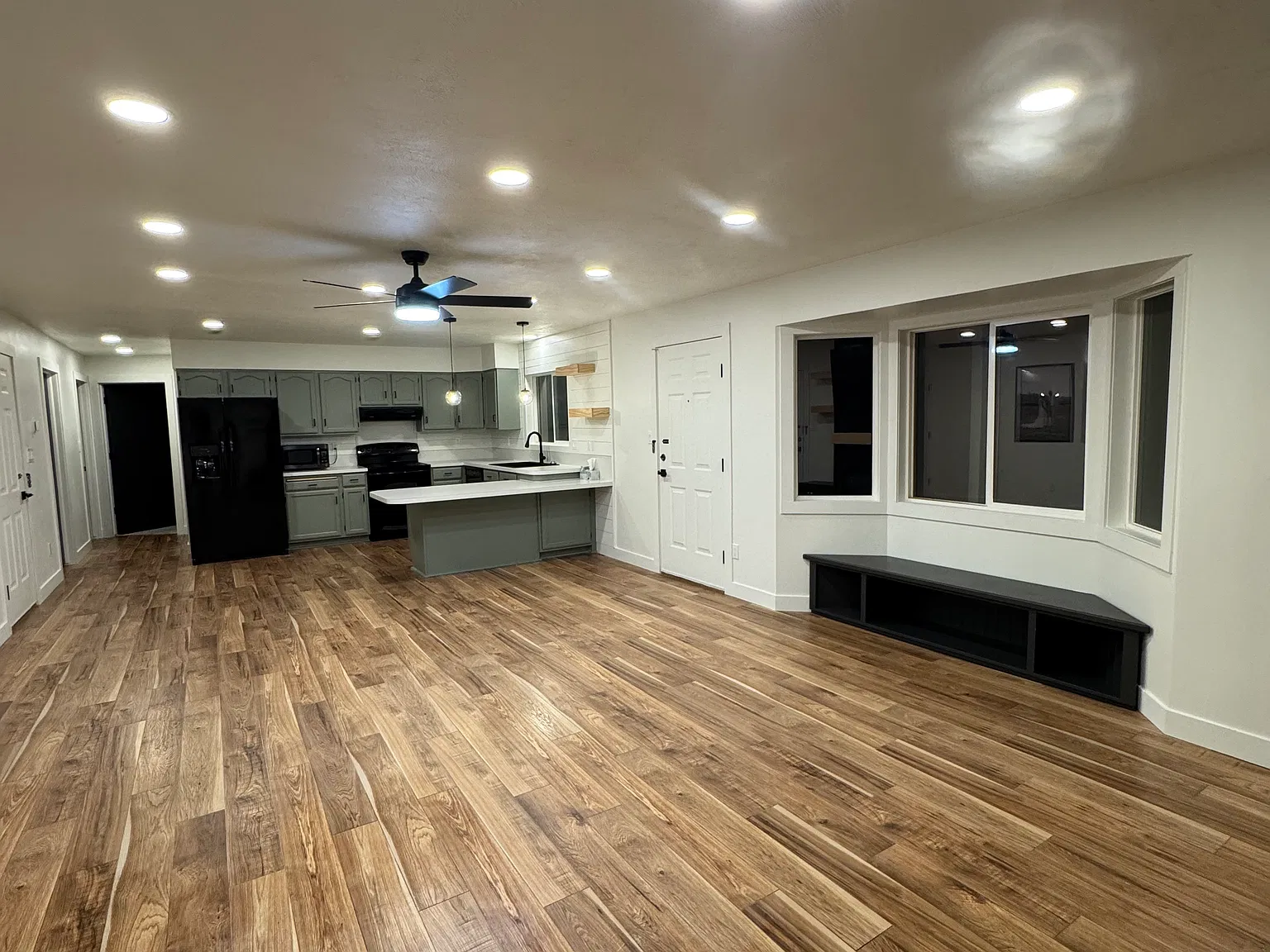2 bed, 1288 sqft, $1,740 — Photo 3