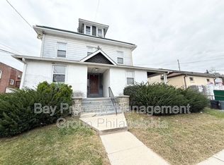 229 Ridley Ave APT 1, Folsom, PA 19033