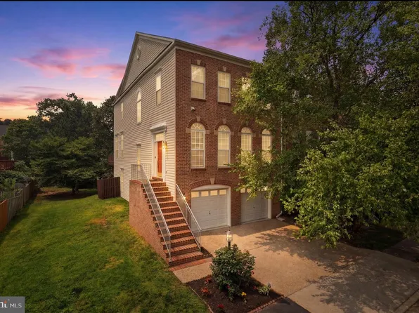 13616 Big Boulder Rd, Herndon, VA 20171