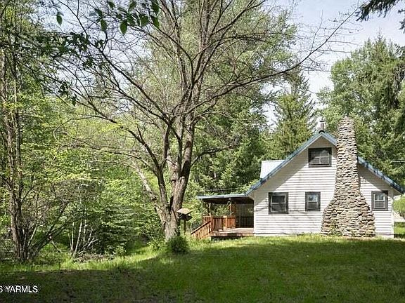 2nd image of 90 Jefferson Rd